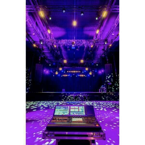 Chauvet DJ SlimPAR Q12BT ILS Quad-Colour LED Par Light-Cannon Sound And Light