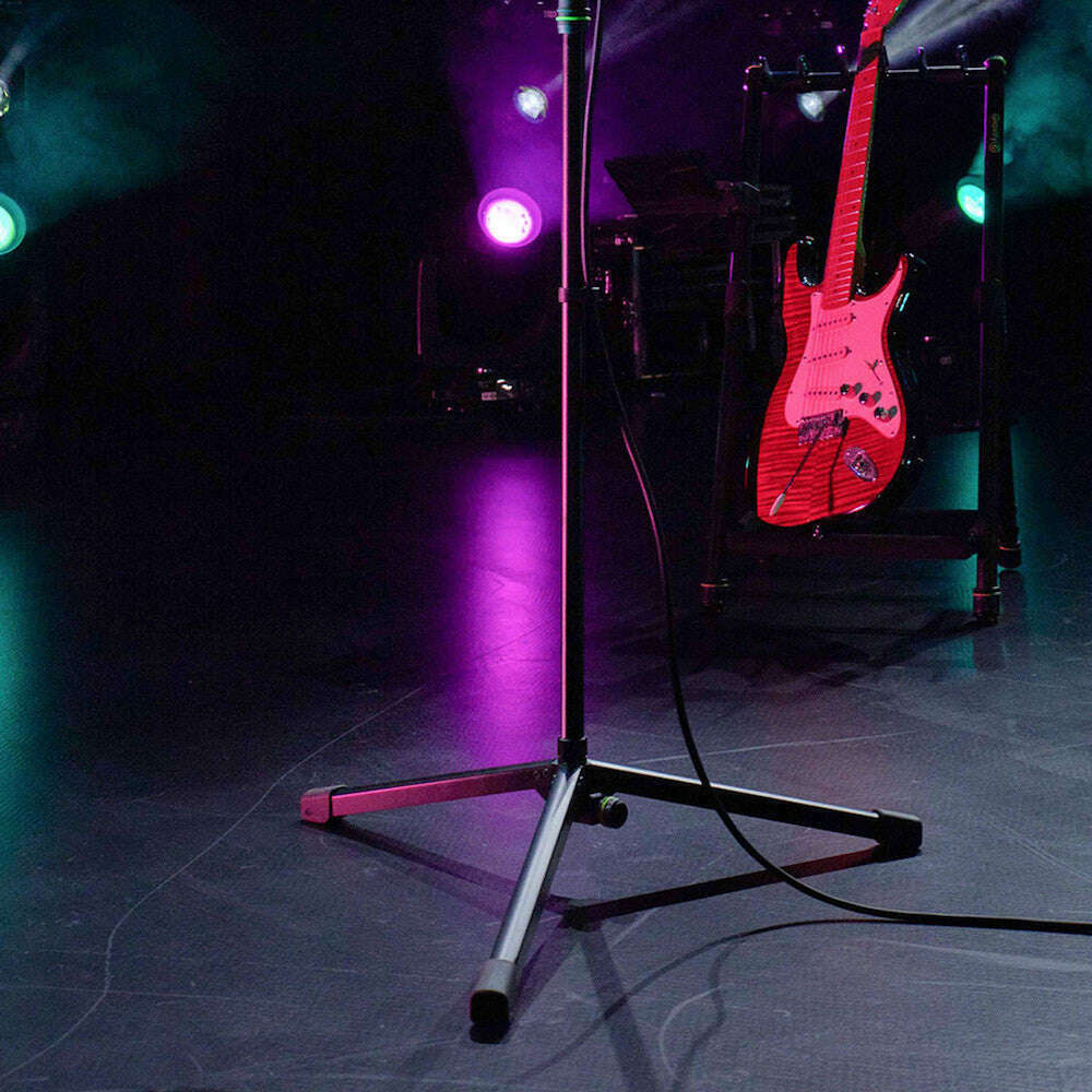 Gravity GMS5311B Traveler Microphone Stand