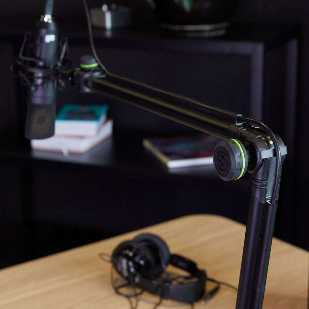 Gravity GMSTBA01 Premium Broadcast Boom Arm with Cable Guide